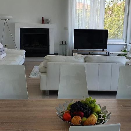 Shiroka Lake Home Екстериор снимка