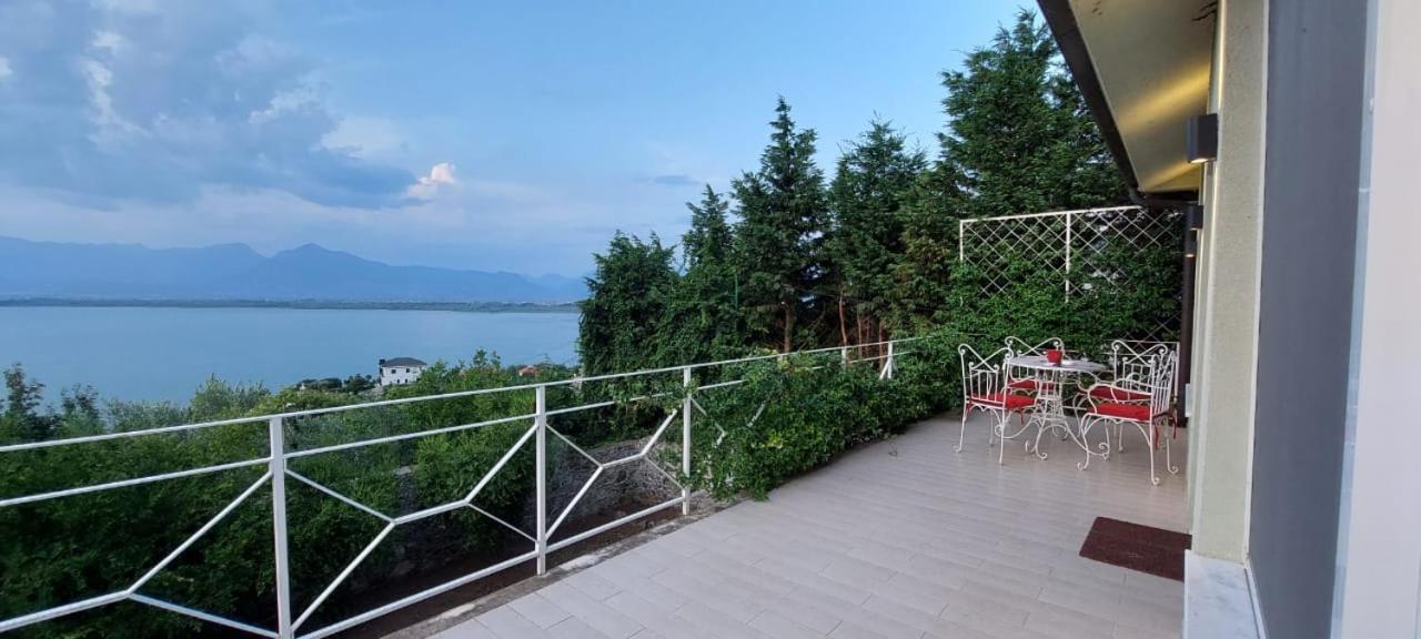 Shiroka Lake Home Екстериор снимка